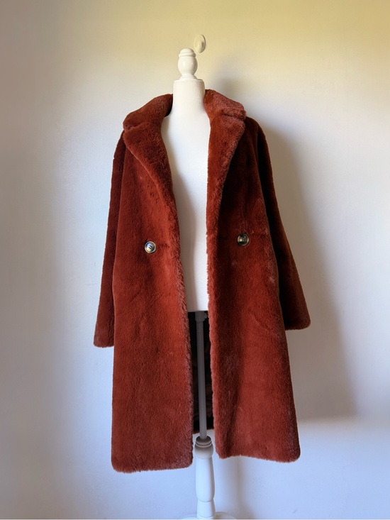 Cliché Jackets & Blazers - Brown faux fur coat